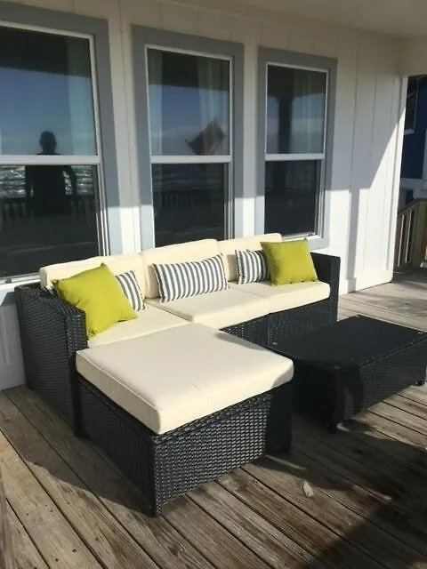 Bermuda Beach Beachfront Home-1